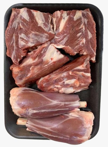 Bone-In Lamb Shoulder Mansaf Large Cut Cube Raised w/o Antibiotics 1.5kg